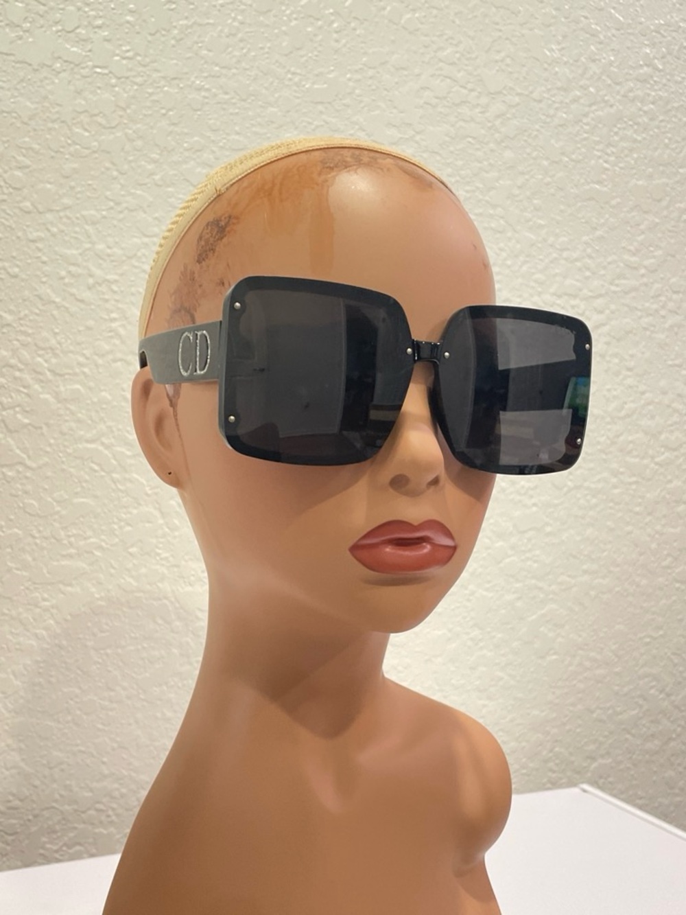 Dior Square Oversized Sunglasses in Black